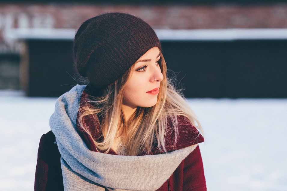 Picture of a woman in a hat