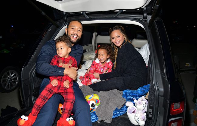 Chrissy Teigen, John Legend and family