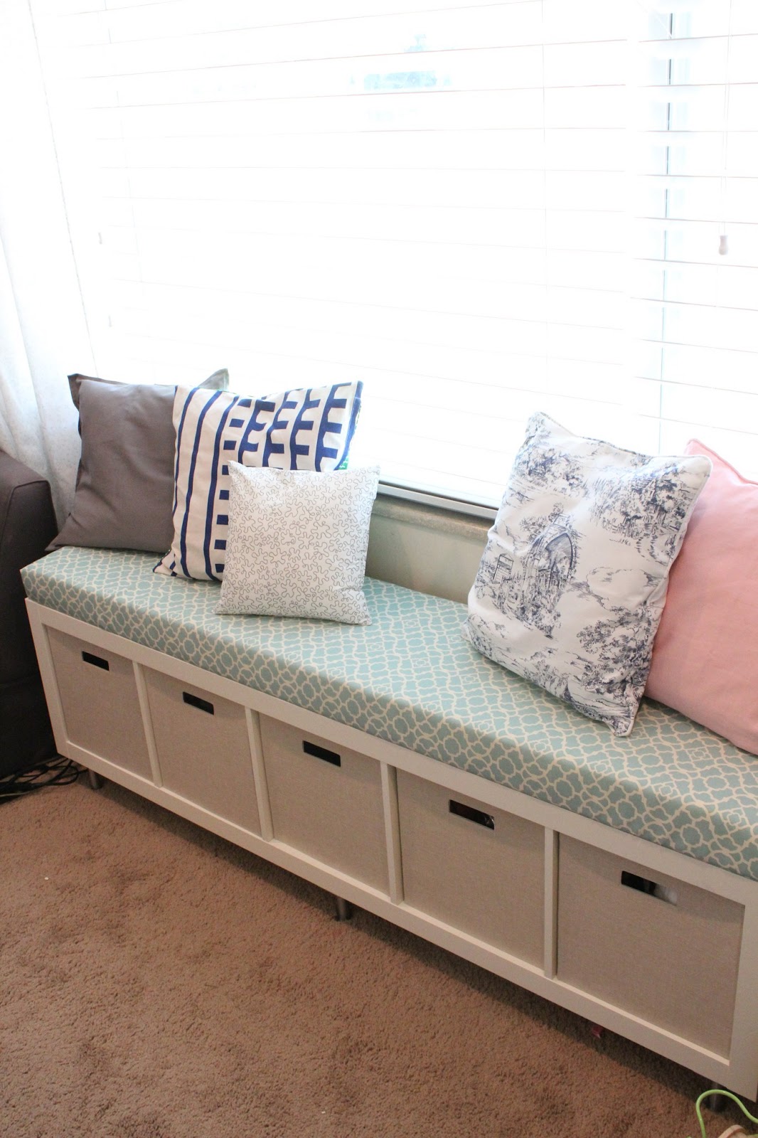 Ikea No-Sew Window Bench Tutorial