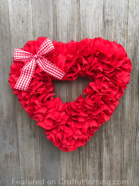 Fabric Strip Valentine Heart Wreath