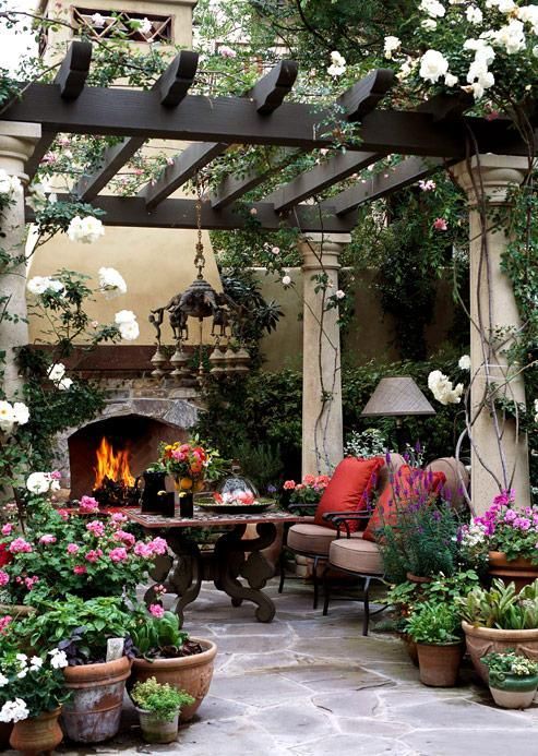 Outdoor Living Pergola