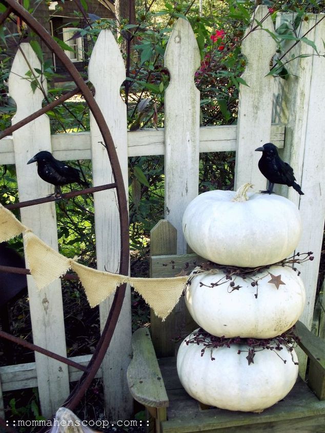 White Pumpkin Topiary