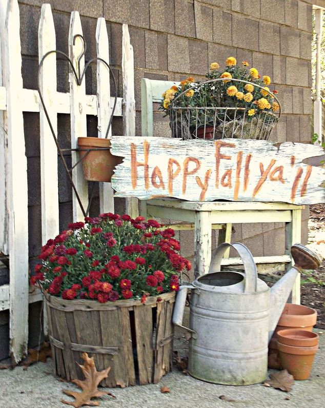 Farmhouse Theme Happy Fall Y’all