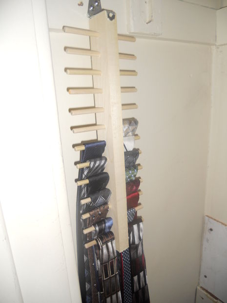 Space Saving Tie Rack