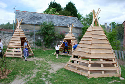 Pallets Logs Teepee