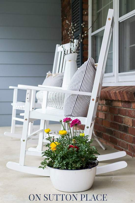 Spring Farmhouse Porch