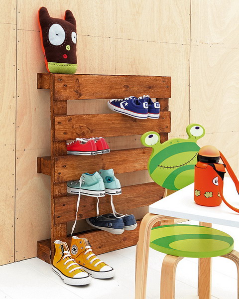 Cool Shoe Storage Idea For Your Kids’ Room