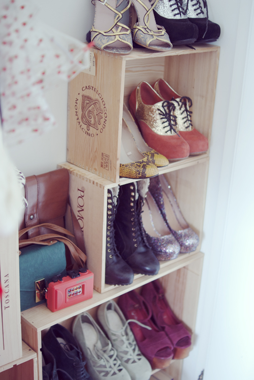 Easy DIY Shoe Shelf